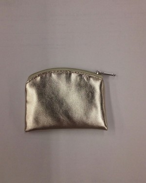 Photo of GOLD 3X4 ZIPPER ROSARY POUCH 909G